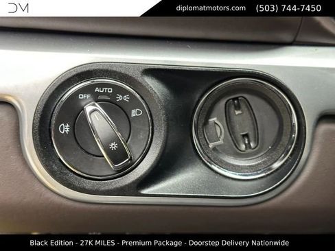 Used 2016 Porsche Cayman RWD image 28