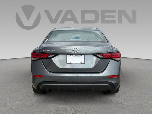 Used 2022 Nissan Sentra SV w/ All-Weather Package image 18