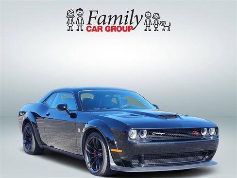 Used 2022 Dodge Challenger R/T Scat Pack image 2