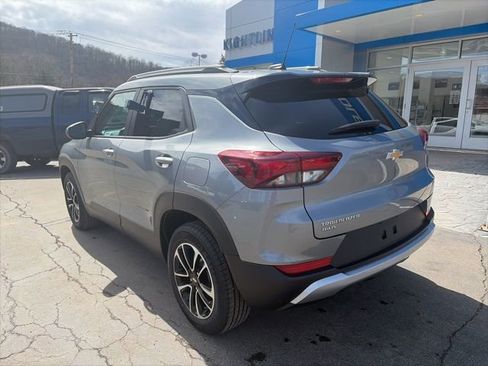 Used 2025 Chevrolet TrailBlazer LT image 5