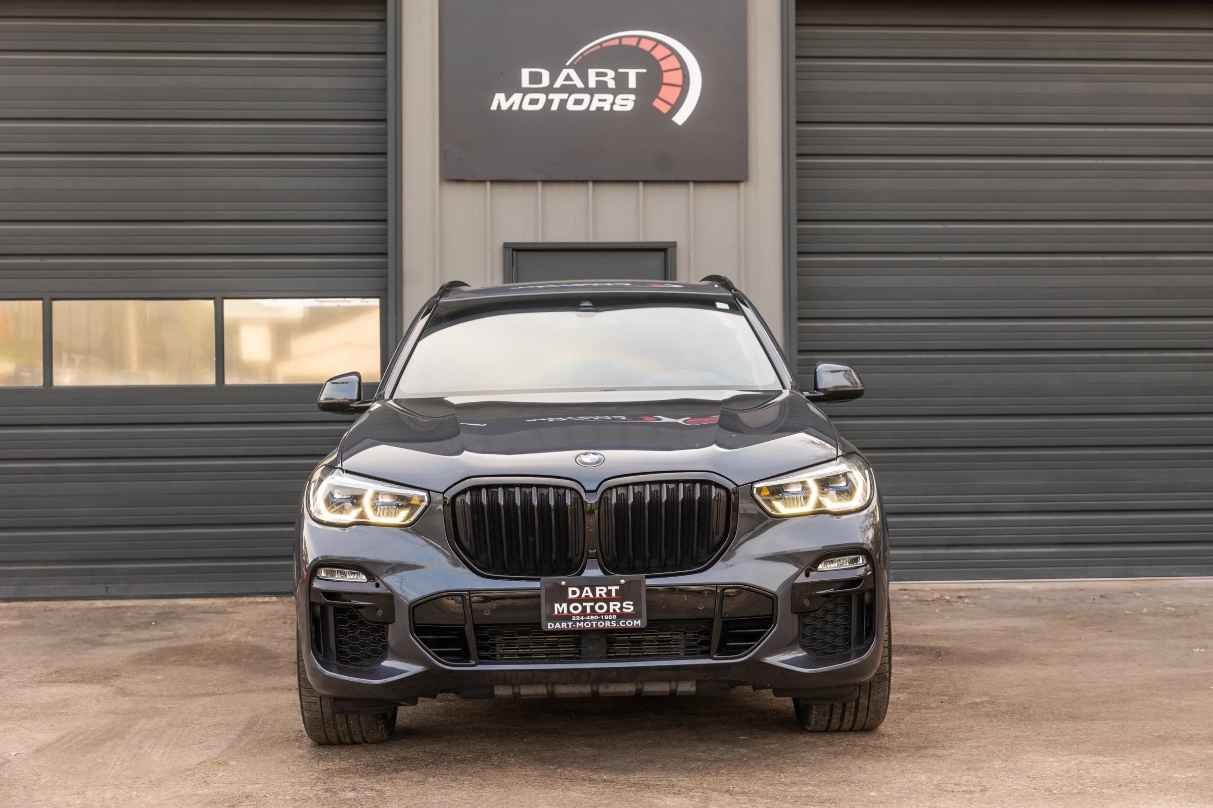 Used 2021 BMW X5 xDrive40i w/ M Sport Package AWD/4WD image 2