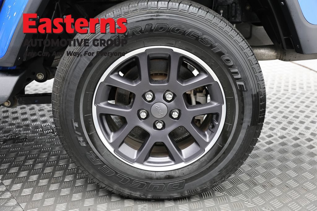 Used 2021 Jeep Gladiator Overland AWD/4WD image 30