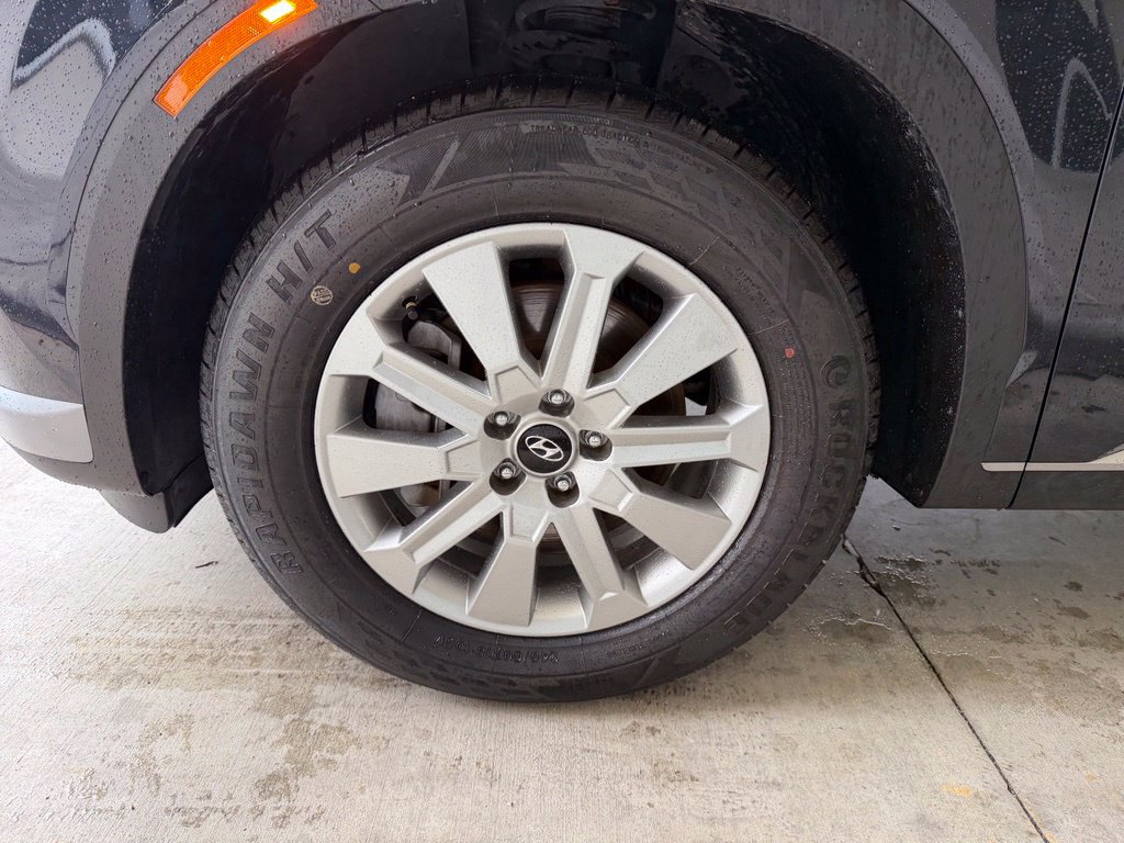 Used 2024 Hyundai Palisade SEL FWD image 14