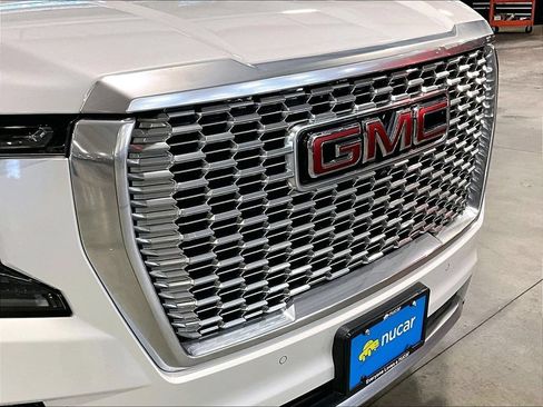 Used 2023 GMC Yukon Denali AWD/4WD image 33