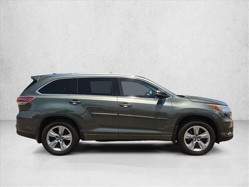 Used 2016 Toyota Highlander Limited Platinum w/ Protection Package #3 AWD/4WD image 4