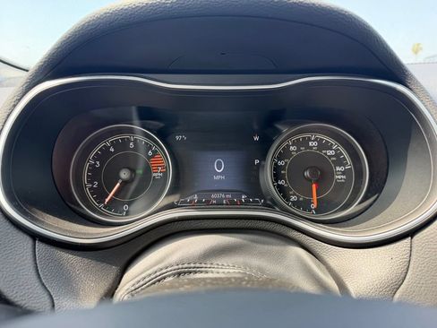 Used 2023 Jeep Cherokee Altitude Lux AWD/4WD image 10