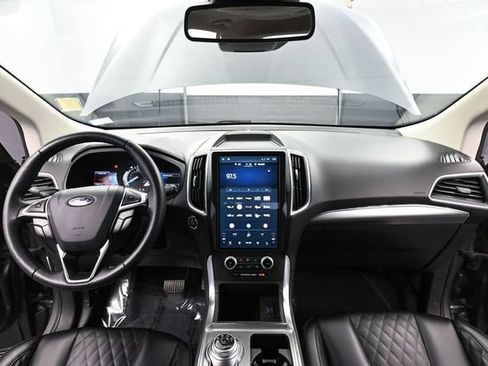 Used 2024 Ford Edge Titanium AWD/4WD image 24