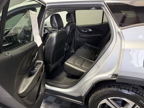 Used 2018 GMC Terrain SLT w/ Preferred Package image 17