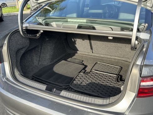 Used 2021 Volkswagen Jetta R-Line image 36