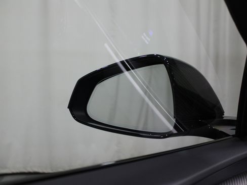 Used 2022 Tesla Model S Plaid image 14