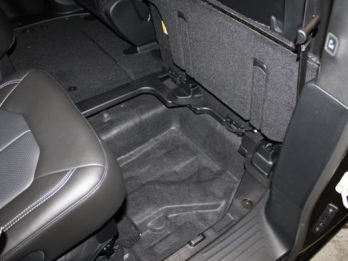 New 2026 Chrysler Voyager LX FWD image 26