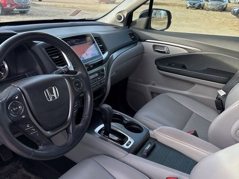 Used 2017 Honda Pilot EX-L image 9