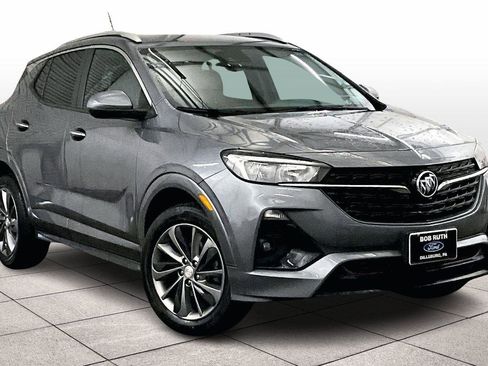 Used 2021 Buick Encore GX Select w/ Sport Touring Package image 2