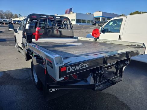 New 2026 GMC Sierra 3500 Pro w/ Convenience Package image 3