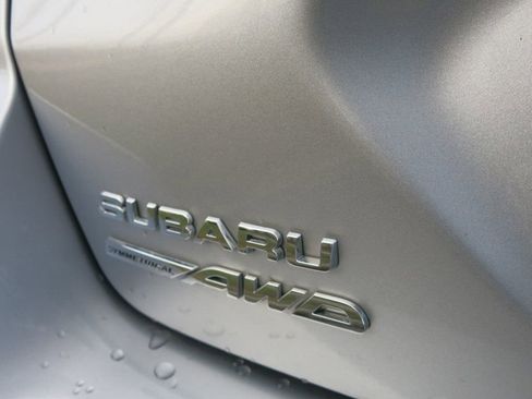 Used 2024 Subaru Impreza 2.0i Sport image 9