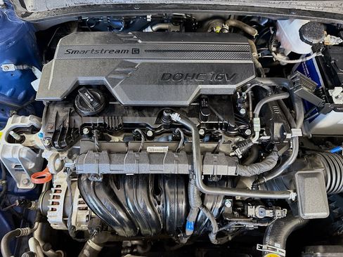 Used 2021 Hyundai Elantra SEL FWD image 39
