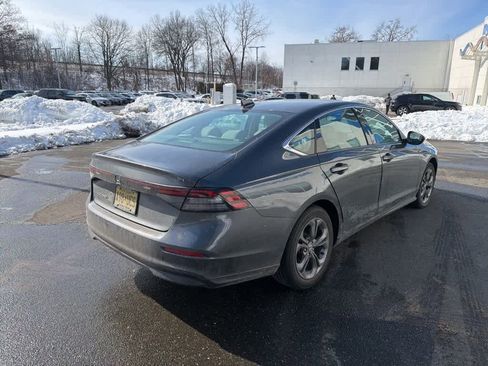 Used 2024 Honda Accord EX image 9