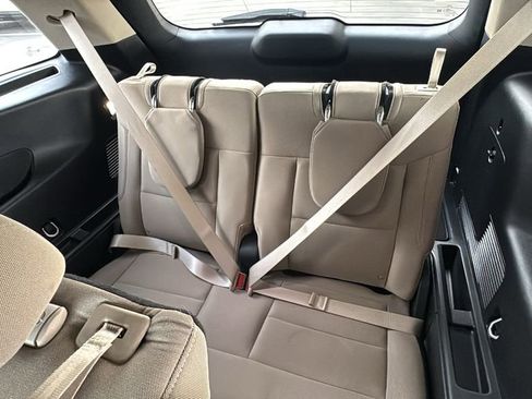 Certified 2023 Ford Explorer XLT image 24