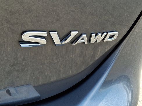 Used 2018 Nissan Rogue Sport SV image 29