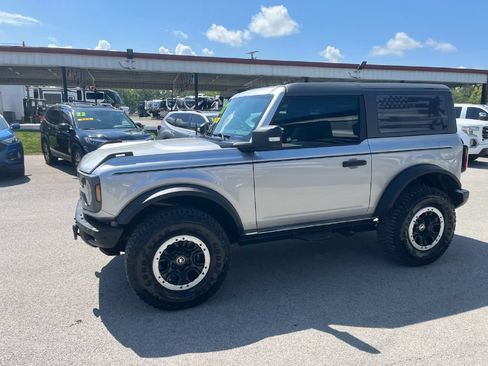 Used 2022 Ford Bronco Badlands AWD/4WD image 10
