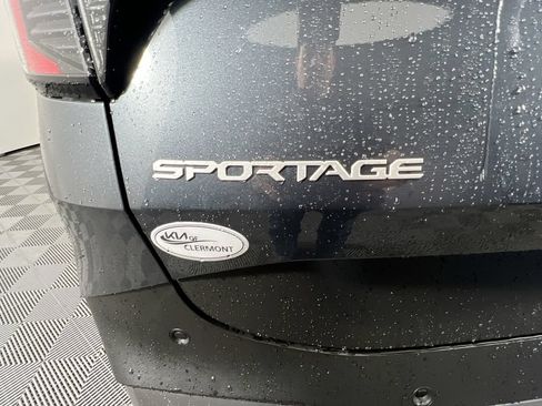 New 2026 Kia Sportage LX FWD image 5