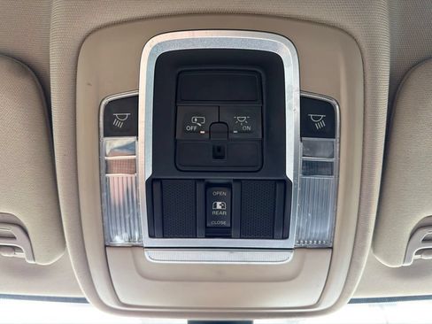 Used 2021 RAM 3500 Laramie AWD/4WD image 46