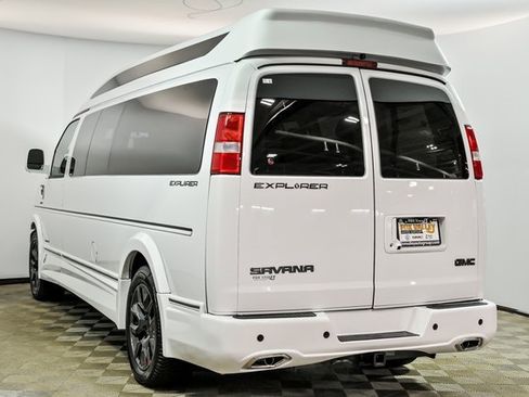 New 2025 GMC Savana 2500 Extended w/ Driver Convenience Package image 4