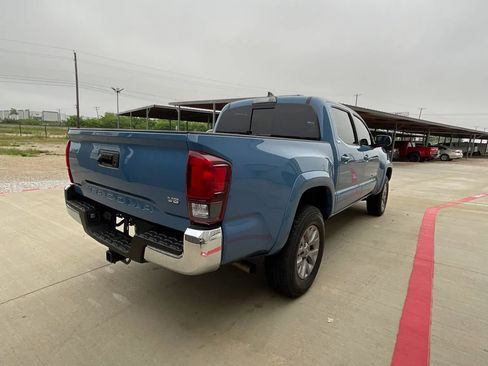 Used 2019 Toyota Tacoma SR5 image 17