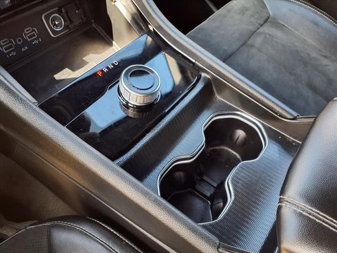 Used 2023 Jeep Grand Cherokee Altitude image 21