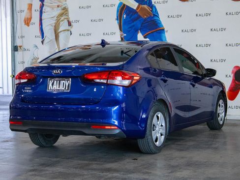 Used 2018 Kia Forte LX image 23