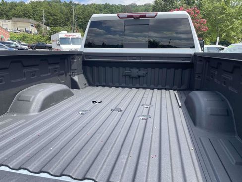 Used 2025 Chevrolet Silverado 3500 LTZ w/ LTZ Plus Package AWD/4WD image 29