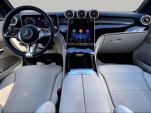 Certified 2026 Mercedes-Benz GLC 300 4MATIC image 10