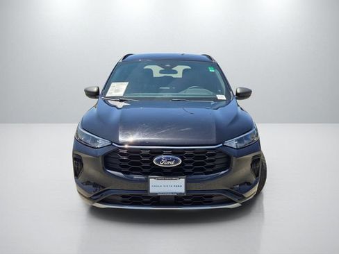 Used 2023 Ford Escape ST-Line FWD image 2