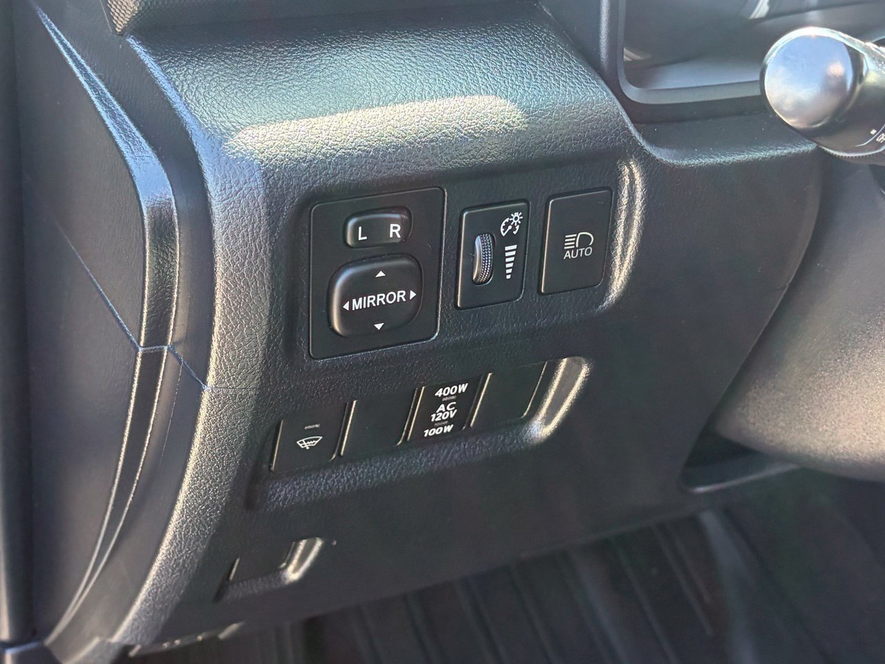 Used 2020 Toyota 4Runner Venture w/ Moonroof Package AWD/4WD image 6
