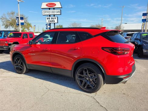 Certified 2024 Chevrolet Blazer LT w/ Convenience Package image 11