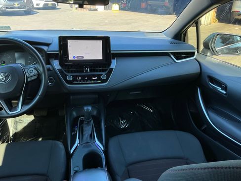 Used 2024 Toyota Corolla SE image 16