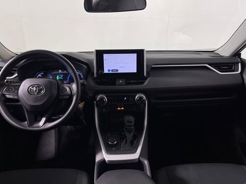 Certified 2025 Toyota RAV4 LE image 14