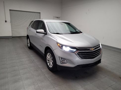Used 2020 Chevrolet Equinox LT image 13