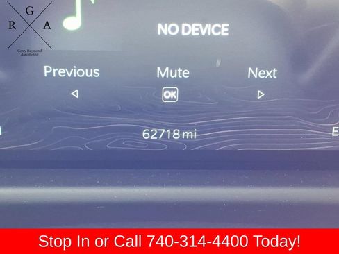 Used 2023 Jeep Wagoneer 4WD image 5