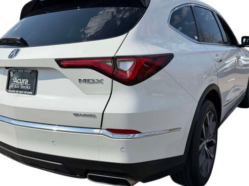 Used 2023 Acura MDX SH-AWD w/ Technology Package image 7