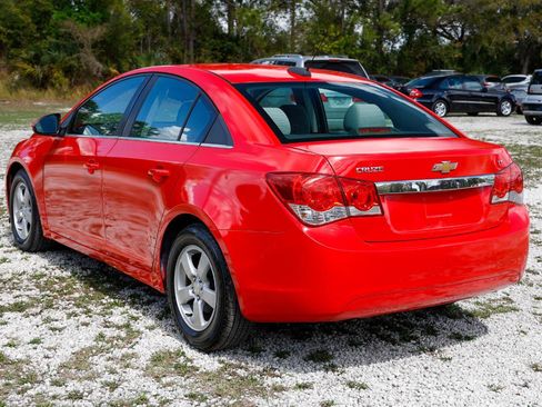 Used 2016 Chevrolet Cruze LT image 5