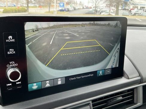 Used 2024 Honda Pilot Touring image 27