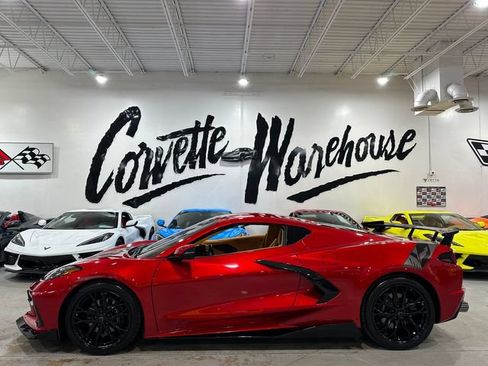 Used 2024 Chevrolet Corvette Stingray Premium Cpe w/ 3LT RWD image 2
