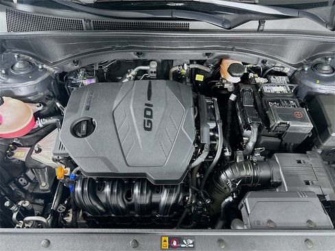 Used 2023 Hyundai Santa Fe SEL w/ Cargo Package image 31