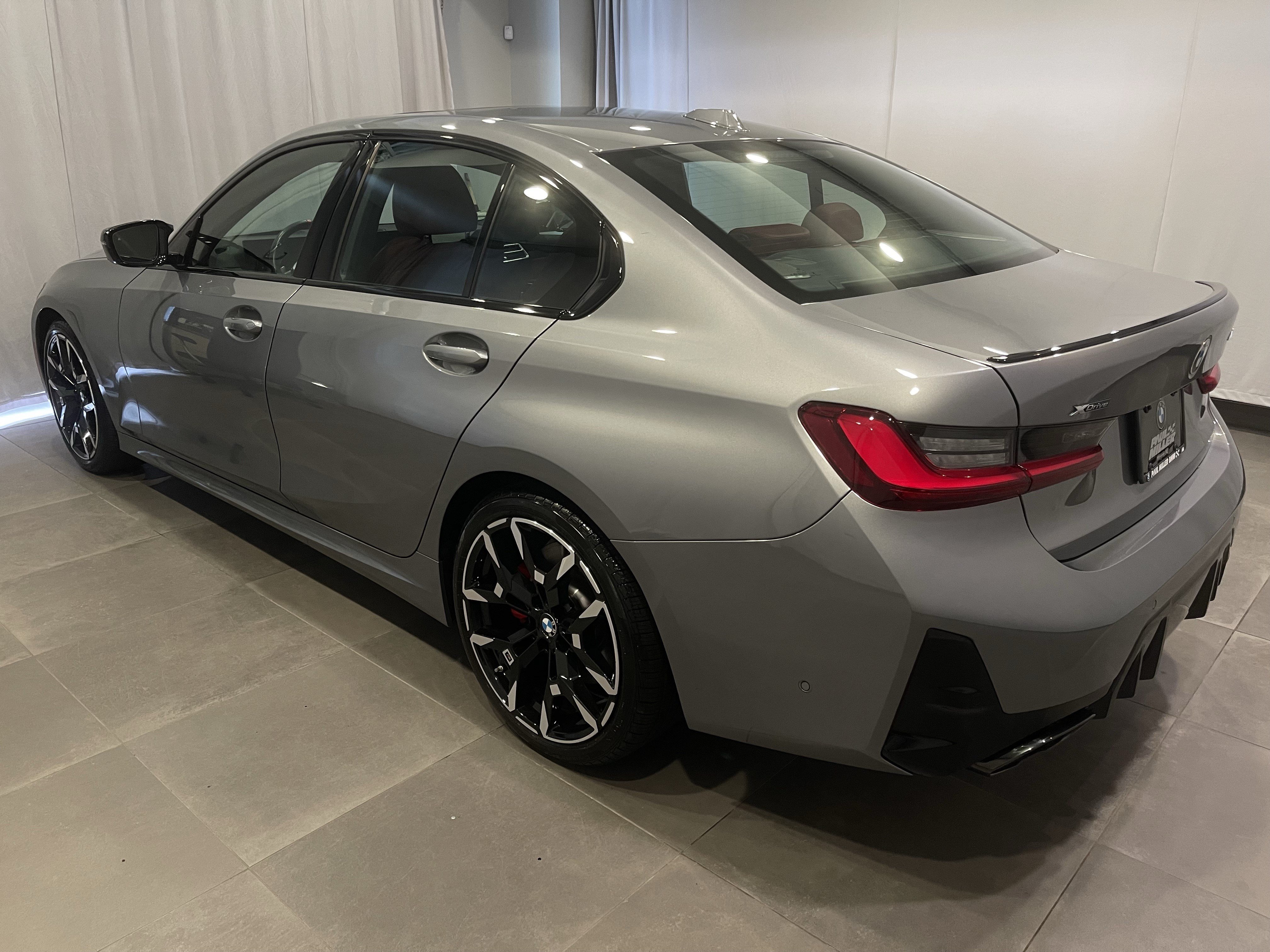 Used 2025 BMW M340i xDrive w/ Premium Package AWD/4WD image 4