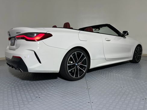 Used 2022 BMW 430i Convertible w/ M Sport Package image 8