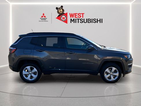 Used 2018 Jeep Compass Latitude w/ Popular Equipment Group image 6
