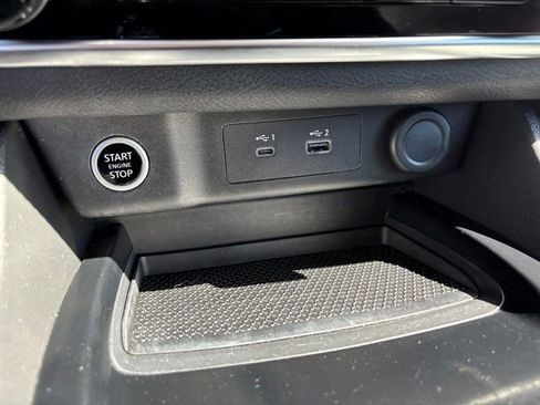 Used 2021 Nissan Rogue S AWD/4WD image 28