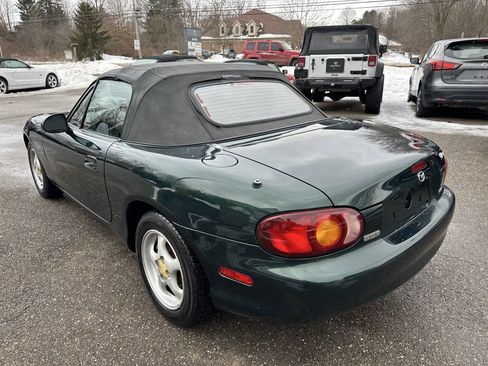 Used 2000 MAZDA MX-5 Miata RWD image 4