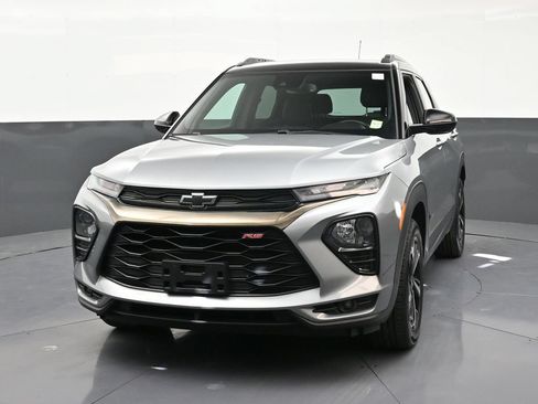 Certified 2023 Chevrolet TrailBlazer RS w/ Convenience Package AWD/4WD image 8